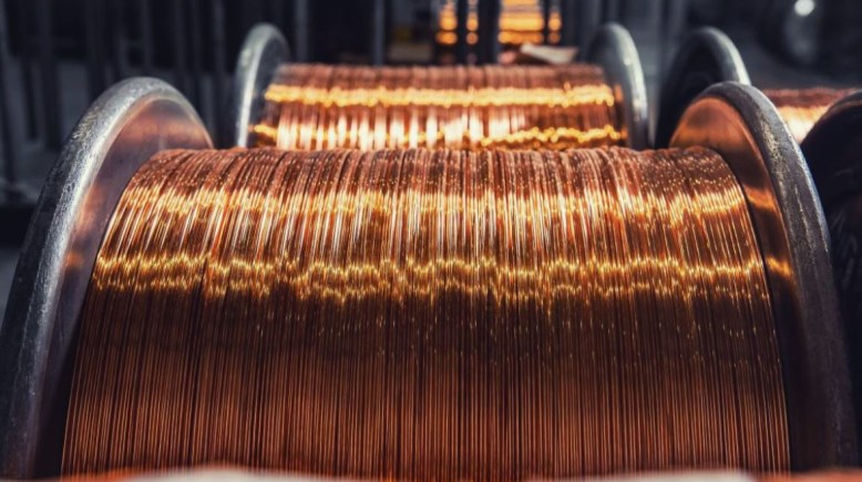 سعر طن النحاس عالميًا