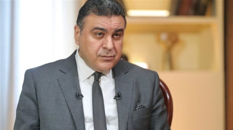 الكاتب الصحفي والإعلامي ياسر عبدالعزيز