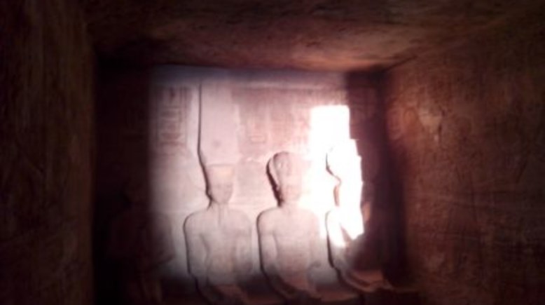 تعامد الشمس على وجه رمسيس الثاني