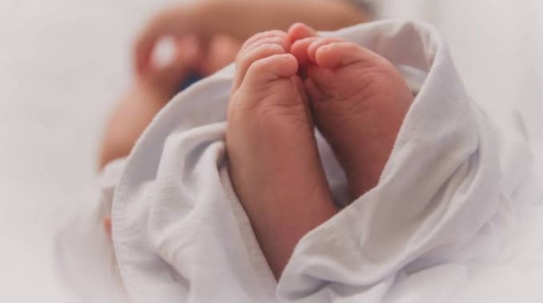 طفل رضيع - أرشيفية  طفل رضيع - أرشيفية