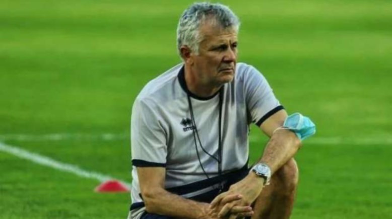 زوران مانولوفيتش 