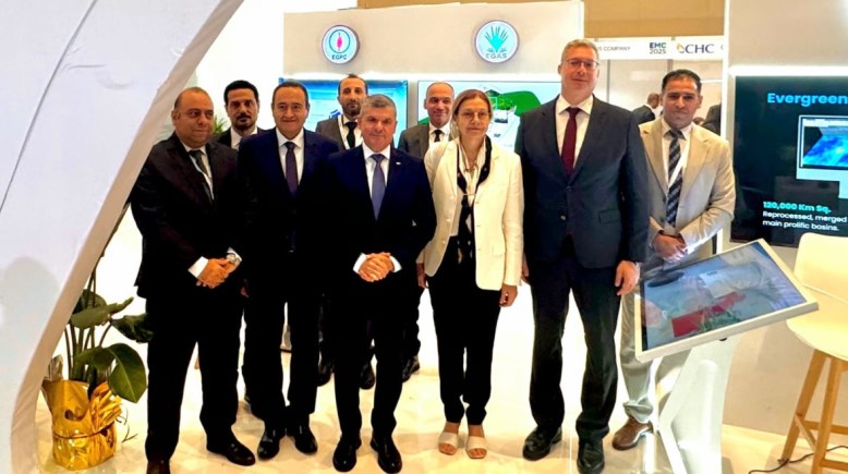 جانب من الافتتاح