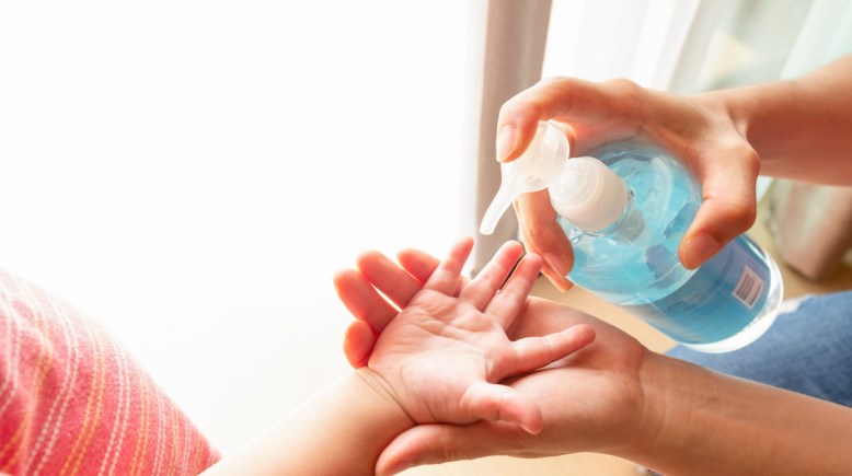 معقم اليدين يحتوي على الإيثانول معقم اليدين يحتوي على الإيثانول