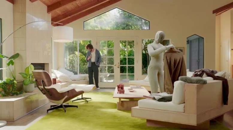 مدبرة المنزل NEO  مدبرة المنزل NEO