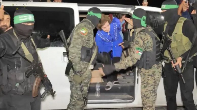 حماس عن مفاوضات القاهرة : أجواء يسودها التفاؤول وتم تبادل كشوفات الأسري بين الحركة وإسرائيل حماس عن مفاوضات القاهرة : أجواء يسودها التفاؤول وتم تبادل كشوفات الأسري بين الحركة وإسرائيل