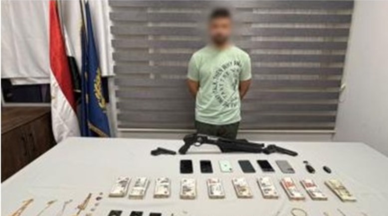 المتهم والمضبوطات  المتهم والمضبوطات