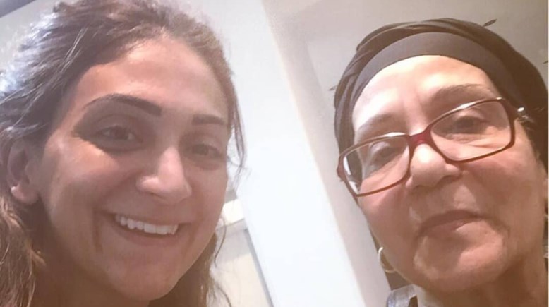 طليقة أمير عيد ووالدته الراحلة