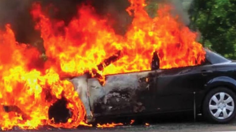 حريق سيارة - أرشيفية