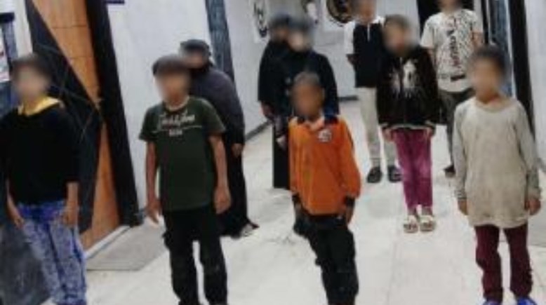 الصغار المستخدمون في أعمال التسول