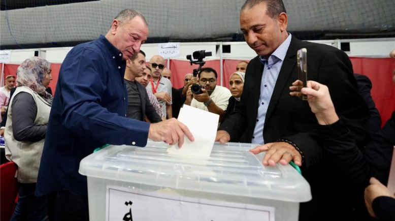 محمود الخطيب 