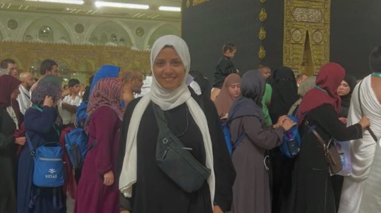 الفنانة سهر الصايغ  الفنانة سهر الصايغ