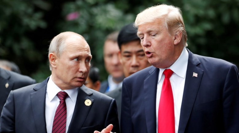 الرئيس الأمريكي دونالد ترامب ونظيره الروسي فلاديمير بوتين