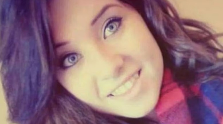 شارلوت ليدر