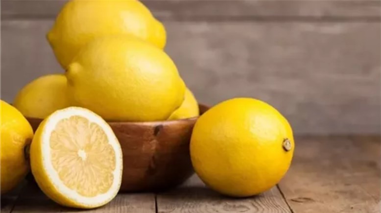 تفسير رؤية الليمون الأصفر في المنام