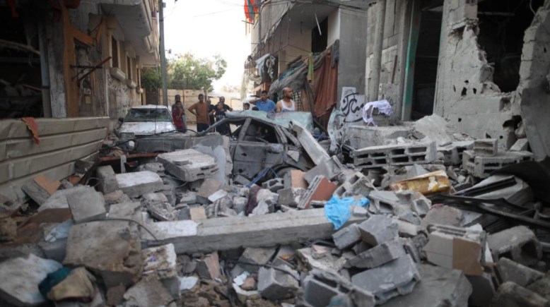 قصف إسرائيلي على مخيم النصيرات - أرشيفية  قصف إسرائيلي على مخيم النصيرات - أرشيفية