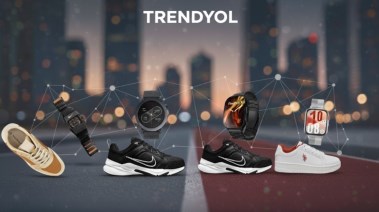 الأحذية العصرية والساعات الذكية 