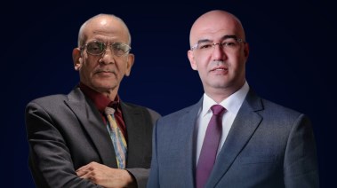 المستشار محمد نجيب والدكتور جلال شحاتة المستشار محمد نجيب والدكتور جلال شحاتة