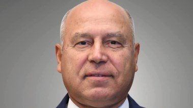 نائب رئيس مجلس الوزراء للتنمية الصناعية وزير الصناعة والنقل، الفريق مهندس كامل الوزير