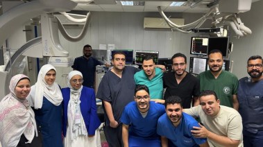 جانب من الفريق الطبي للهيئة العامة للمستشفيات والمعاهد التعليمية