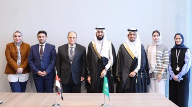 جانب من لقاء هيئة الدواء مع الجانب السعودي جانب من لقاء هيئة الدواء مع الجانب السعودي