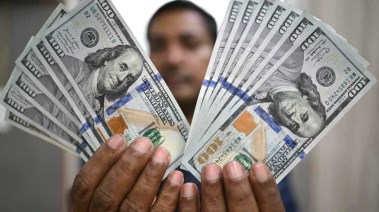 سعر الدولار مقابل الجنيه سعر الدولار مقابل الجنيه