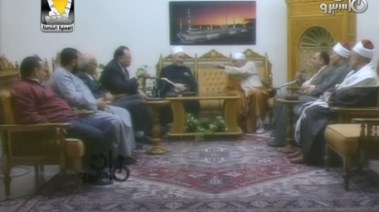 لقاء نادر جمع أحمد عمر هاشم بالشعراوي