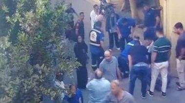 إنقاذ مواطن توقف قلبه بمحطة مترو جمال عبدالناصر إنقاذ مواطن توقف قلبه بمحطة مترو جمال عبدالناصر