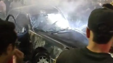 تفحم سيارة على طريق مصر السويس  تفحم سيارة على طريق مصر السويس