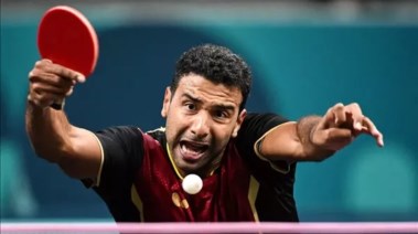 لاعب تنس الطاولة عمر عصر لاعب تنس الطاولة عمر عصر