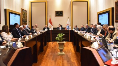 اجتماع مجلس مراقبة عمليات الدم لتوحيد الأسعار وضبط حملات التبرع
