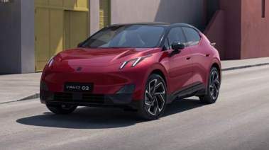 سيارة Lynk & Co 02 