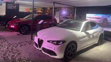 سيارات ألفا روميو  سيارات ألفا روميو