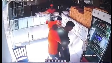 خلال عملية الإنقاذ من الاختناق
