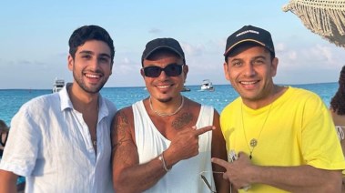 مصطفى قمر ونجله وعمرو دياب