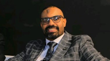 مدرس اللغة العربية، محمد رمضان أبو حمزة