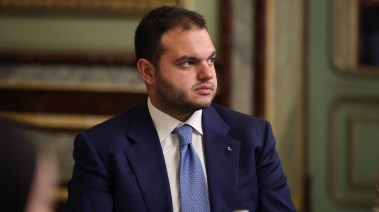 طارق أبو العينين