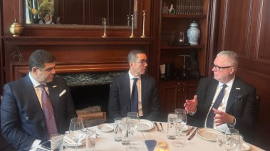 جانب من الاجتماع جانب من الاجتماع