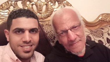 في بيتٍ تغشاه الطمأنينة وتعلوه آيات القرآن.. وفاة المعلم ممدوح جعفر أثناء الصلاة داخل مسجد ببورسعيد
