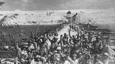 فرحة الجنود بنصر أكتوبر- أرشيفية