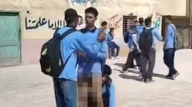 المتهم وجانب من الواقعة