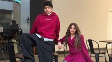 البلوجر سوزي الأردنية والبلوجر مونلي 