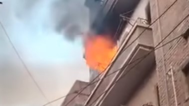 صورة من الحريق 