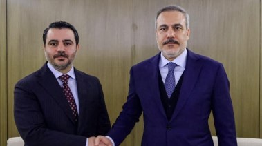 وزير الخارجية التركي هاكان فيدان ووزير الخارجية السوري أسعد الشيباني