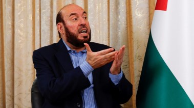 محمد نزال، المسؤول الكبير في حماس، خلال مقابلة مع رويترز