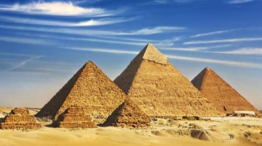 الأهرامات
