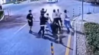 جانب من مشاجرة كمبوند التجمع الخامس جانب من مشاجرة كمبوند التجمع الخامس