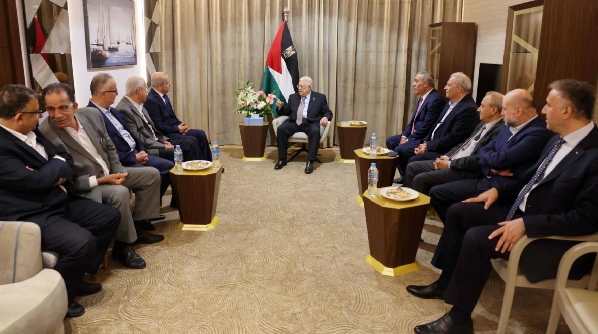اجتماع الفضائل الفلسطينية في مصر