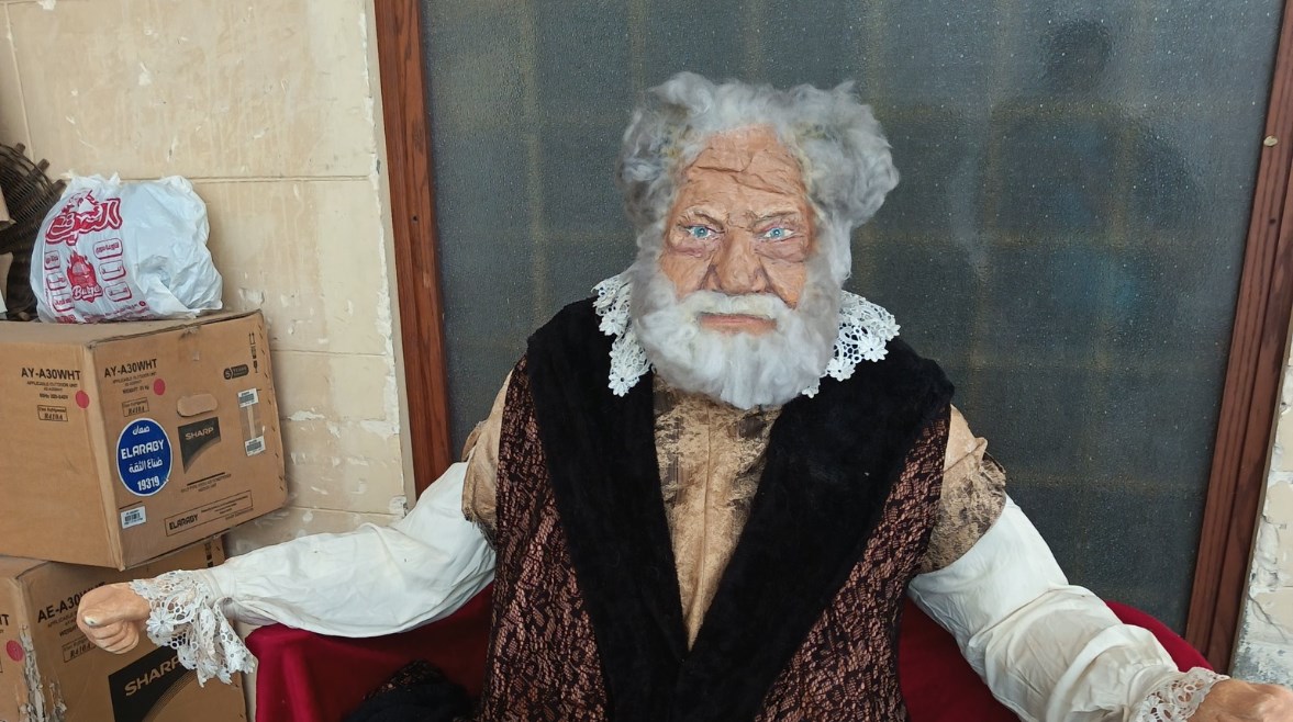 تمثال الملك لير تمثال الملك لير