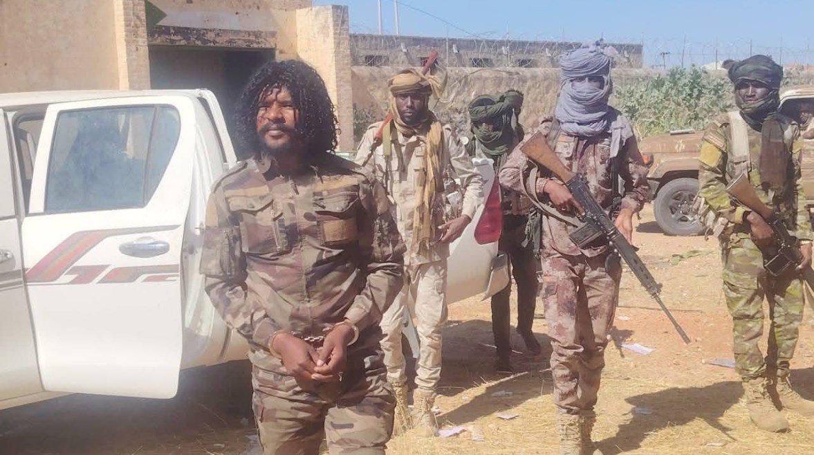 القبض على أبو لولو "جزار الفاشر" القبض على أبو لولو "جزار الفاشر"