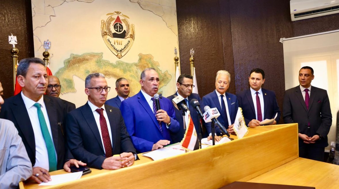 نقيب المحامين، عبد الحليم علام 